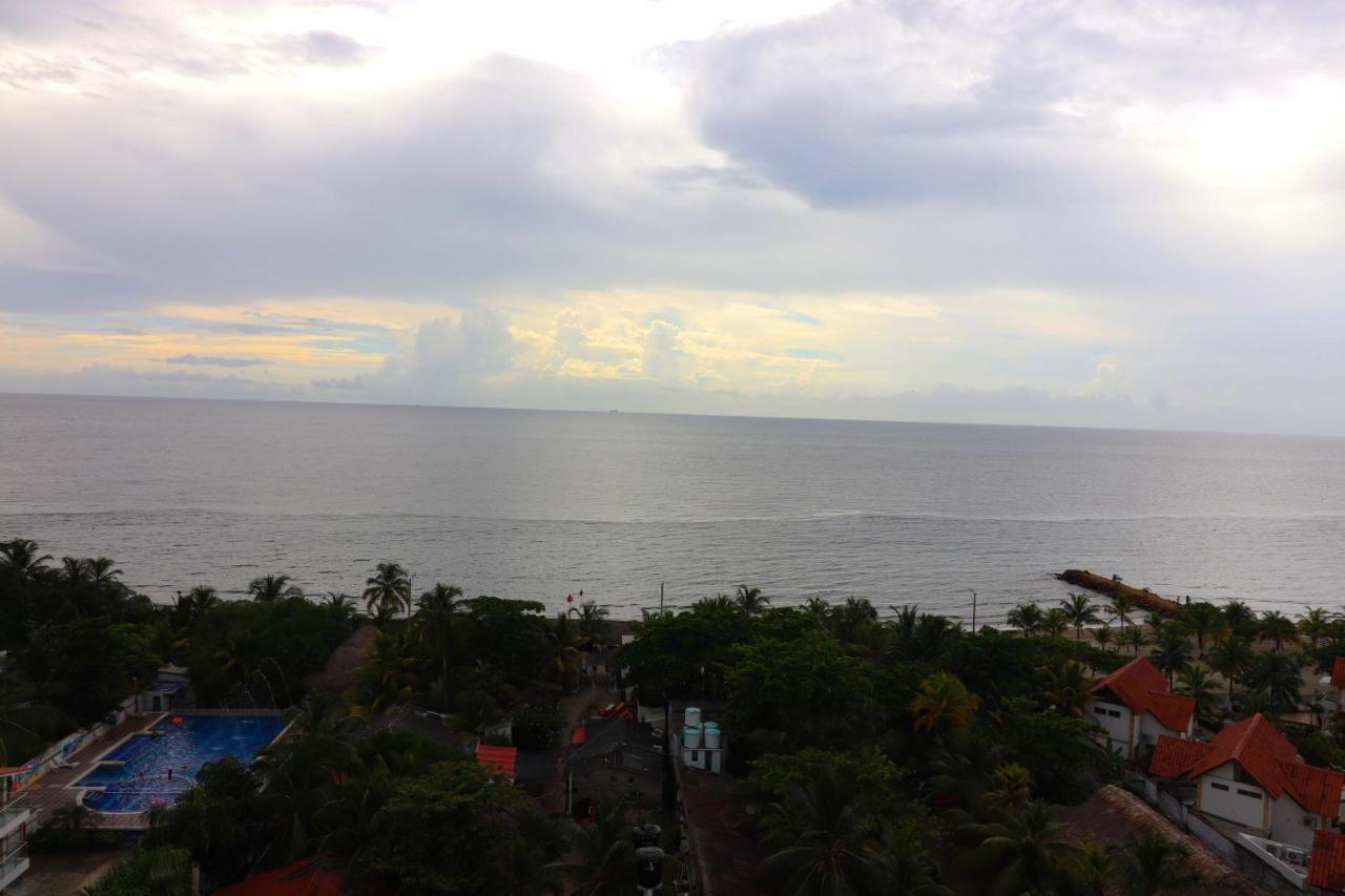 Отель Arenillas Del Mar Толу Экстерьер фото
